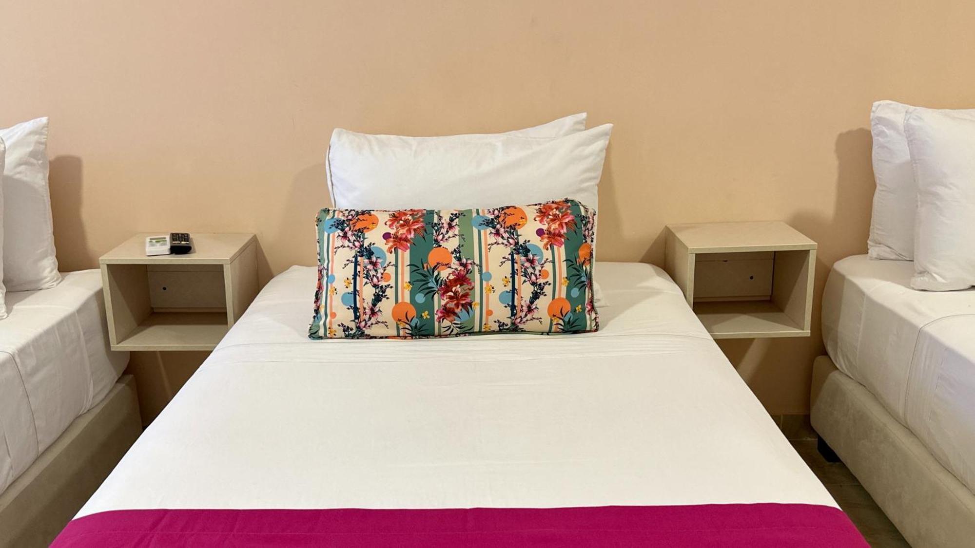 Hotel Taybo Kai By St Hoteles Санта Марта Екстериор снимка
